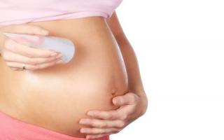 Как избавиться от ощущения сухости и шелушения кожи во время беременности?